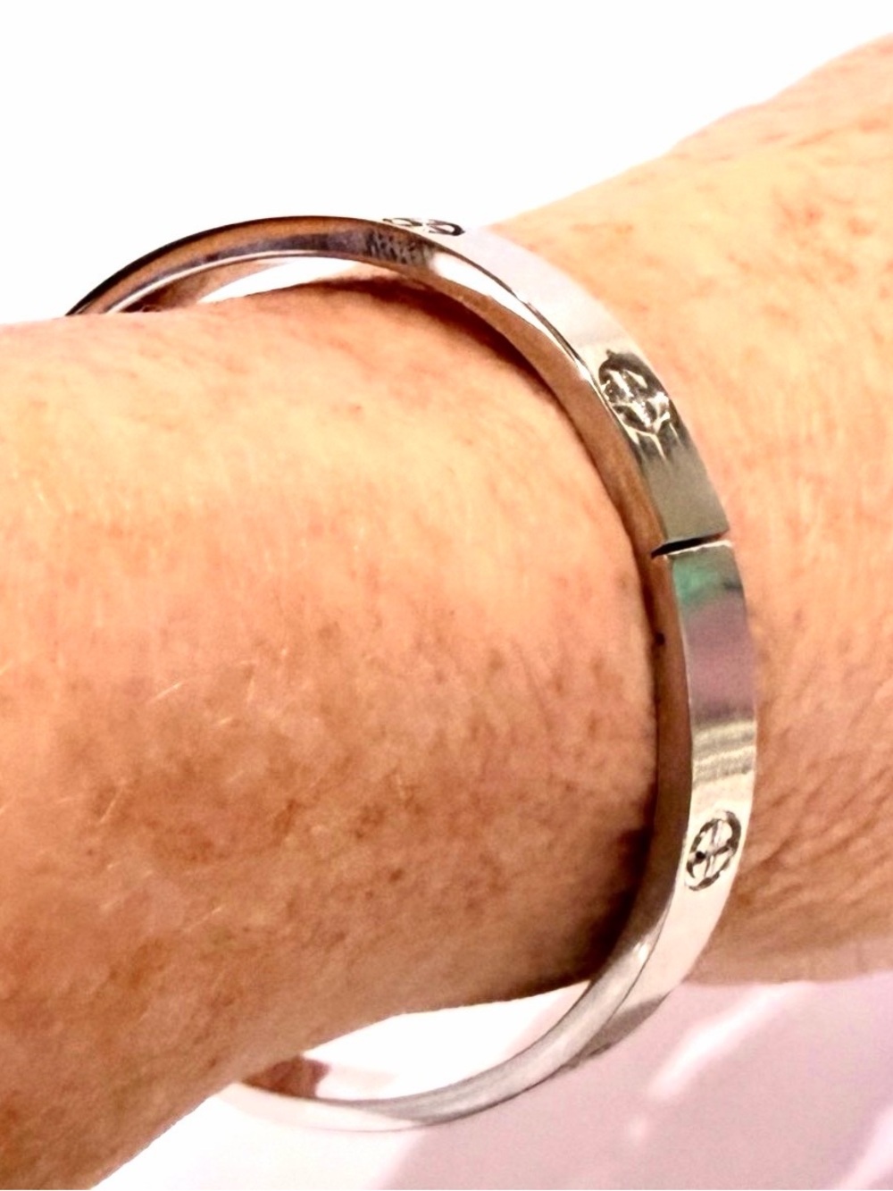 Love Inspired Bangle Bracelet. Measure 6 in around wrist. Waterproof - Picture 4 of 4